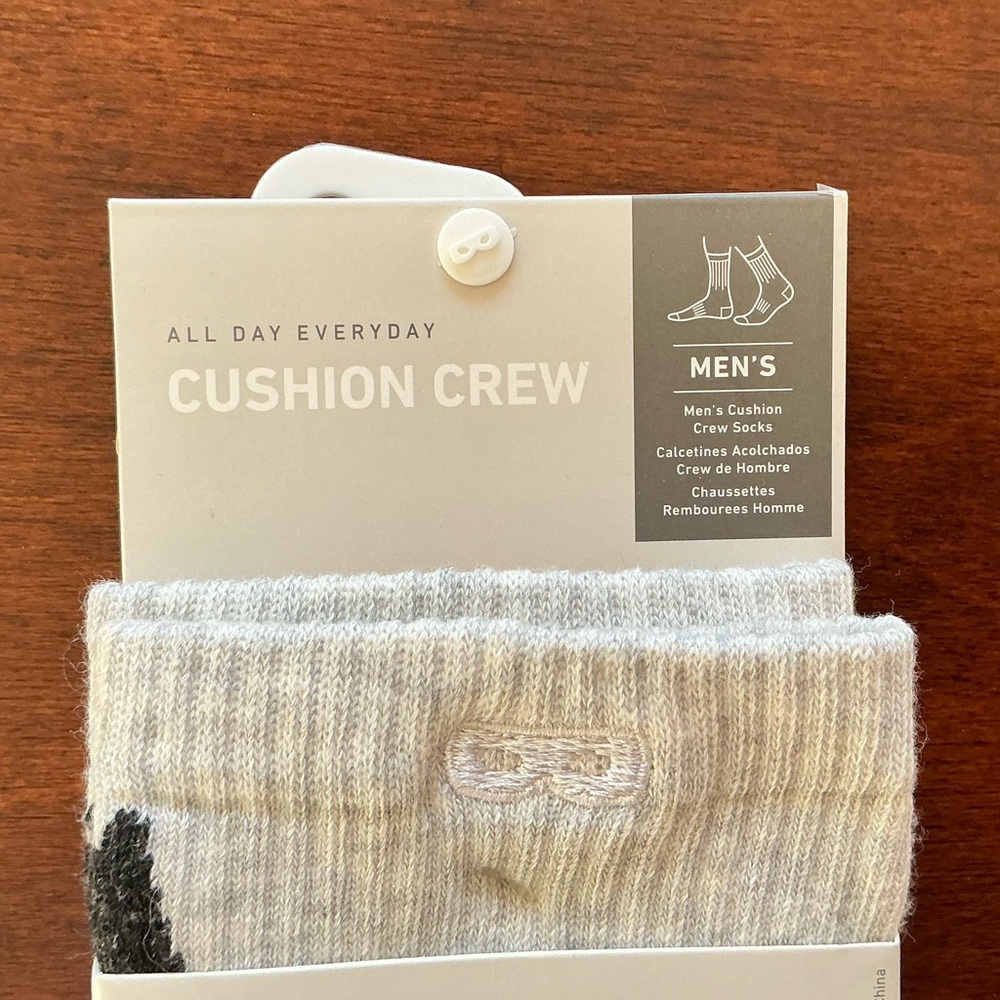 Pair of Thieves Men's Cushioned Crew Socks - Picture 2 of 6